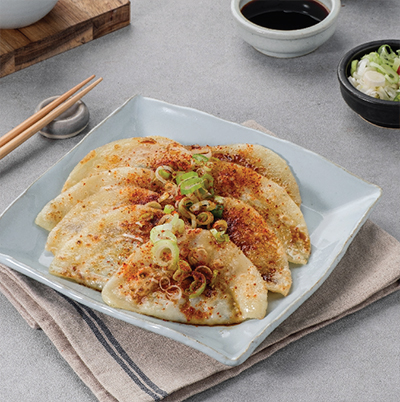 Flat Dumplings (Napjak Mandu)